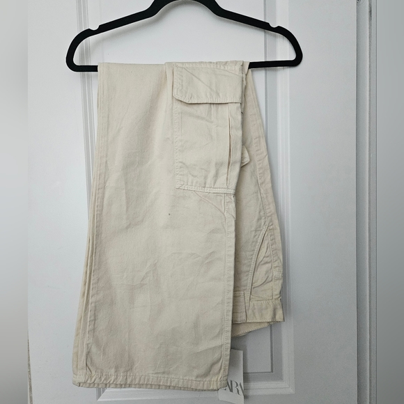NWT Zara wide leg cargo pants - Picture 3 of 3